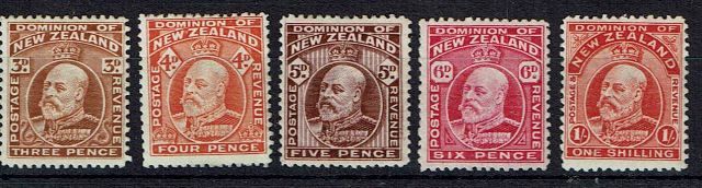 Image of New Zealand SG 395/9 MM British Commonwealth Stamp